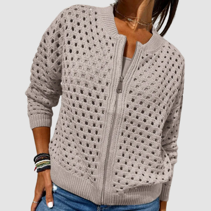 https://cdn.shopify.com/s/files/1/0903/1545/6846/files/4_b8121221-8790-4209-9aff-4fe2eac5d3ab.png?v=1751435373