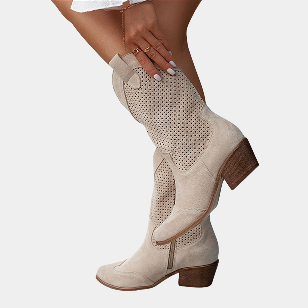 https://cdn.shopify.com/s/files/1/0903/1545/6846/files/C4534-Claury-beige_1.png?v=1745422435
